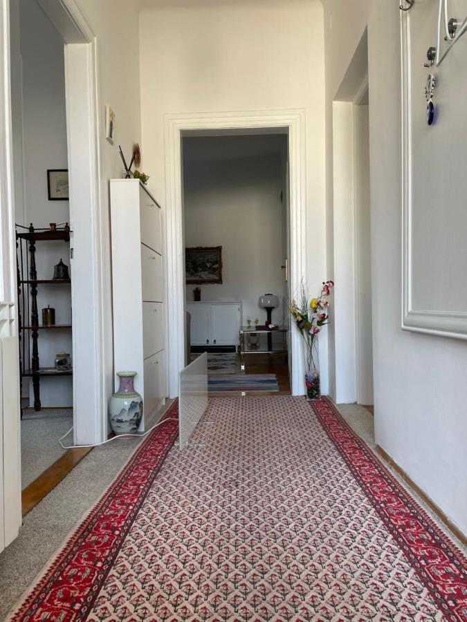 Vila Rijad SJJ Exterior foto